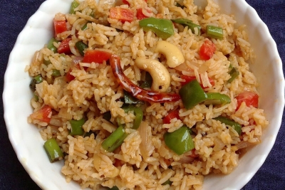 Fried rice (برنج سرخ شده)