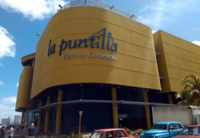 مرکز خرید لا پونتیلا