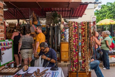 بازارچه‌های خیابانی و بومی هاوانا