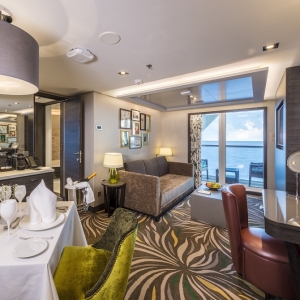 اقامت در اتاق های سوپر لوکس و مجلل